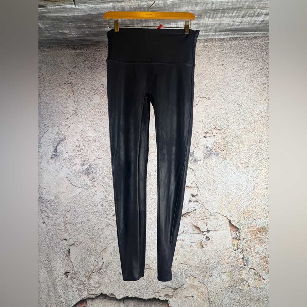 Spanx size XL Black High-Waisted Leggings A641